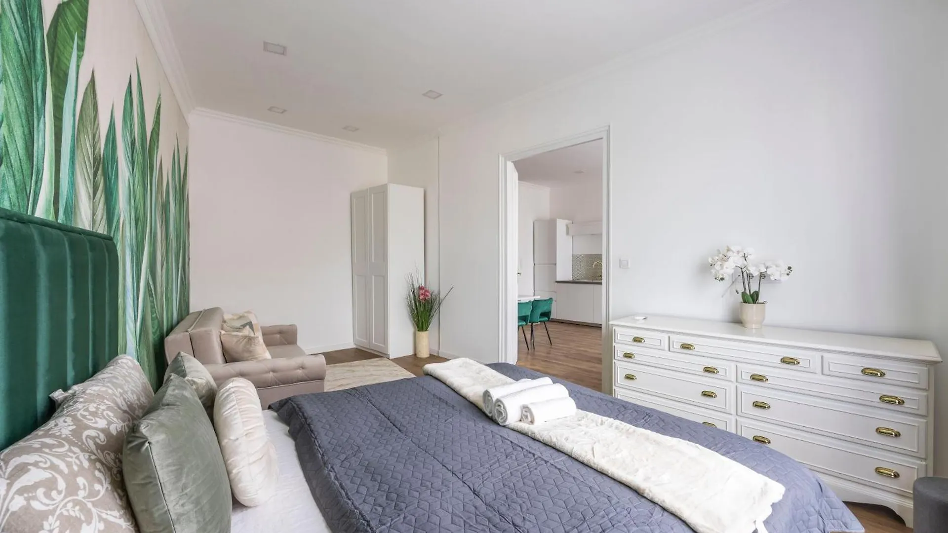 Luxy Central Spacious & Cozy Residence With Balcony Budapest 0*,  Hungary